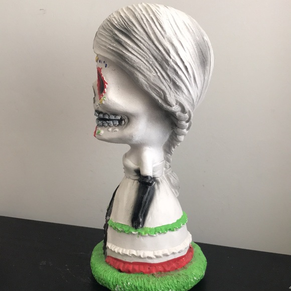 Day of the Dead Woman Alcansia de Yeso / Piggy Bank - Picture 4 of 7